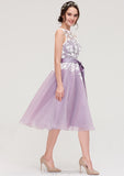 Bateau Sleeveless Organza Knee-Length A-line/Princess Bridesmaid Dresses With Sashes Lace Hallie STIP0025358