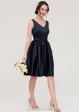 V Neck Sleeveless A-line/Princess Knee-Length Satin Bridesmaid Dresses With Pleated Violet STIP0025433