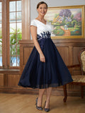 Raven A-Line/Princess Chiffon Applique V-neck Short Sleeves Tea-Length Mother of the Bride Dresses STIP0020349