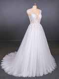 A Line Straps V Neck Lace Appliques Tulle Wedding Dresses Long Wedding Gowns STI15034