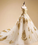 Elegant Gold Neck Tulle Strapless Sweetheart Lace Ball Gown Prom Dress Quinceanera Dress