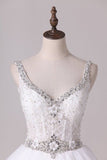 2024 Wedding Dresses Straps With Applique And Beads Tulle P718ES8Z