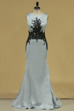 2024 Open Back Bateau Evening Dresses With Applique Satin P6X46Z12