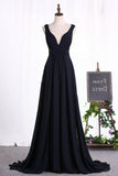 2024 A Line Prom Dresses V Neck Chiffon With Applique PCG69SM5