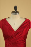 2024 Satin V Neck Bridesmaid Dresses Cap PNH4SATK