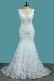 2024 Open Back V Neck Tulle & Lace Wedding Dresses With Applique P2QJ5FQH