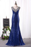 2024 Bling Bling Evening Dresses Mermaid V Neck Sequins Lace With Rhinestones PQ52Z6EE