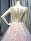 Charming Ball Gown V Neck Tulle Lace Appliques Prom Dresses, Evening STI20397