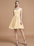 A-Line/Princess V-neck Chiffon Knee-Length Bridesmaid Dresses TPP0005411