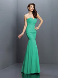 Trumpet/Mermaid Sweetheart Pleats Sleeveless Long Chiffon Bridesmaid Dresses TPP0005371