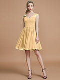 A-Line/Princess V-neck Chiffon Knee-Length Bridesmaid Dresses TPP0005411