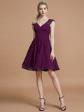 A-Line/Princess V-neck Chiffon Knee-Length Bridesmaid Dresses TPP0005411