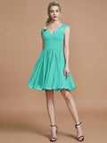 A-Line/Princess V-neck Chiffon Knee-Length Bridesmaid Dresses TPP0005411