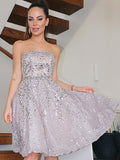 A-Line/Princess Strapless Sleeveless Sequin Knee-Length Tulle Homecoming Dresses TPP0004277