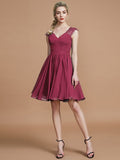 A-Line/Princess V-neck Chiffon Knee-Length Bridesmaid Dresses TPP0005411